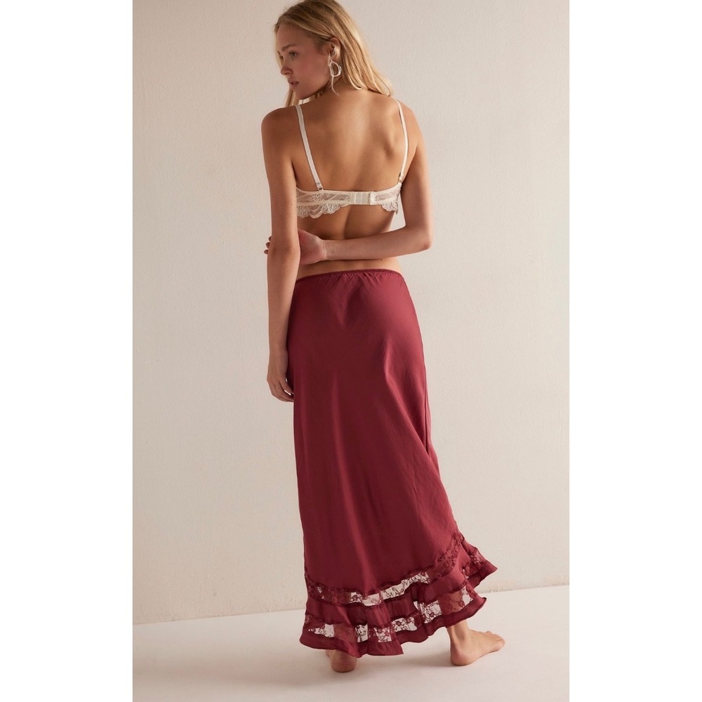 Longest Lover lace maxi 1/2 slip - Picture 3 of 4